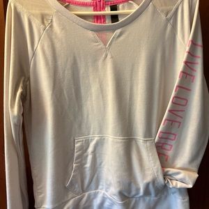 Light weight sweater